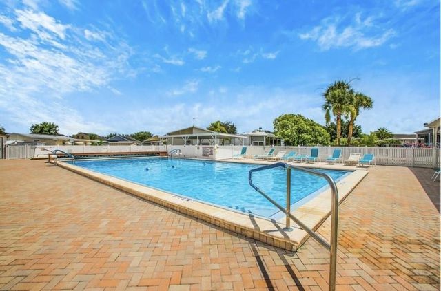 538 CENTER CREST BOULEVARD, Davenport, FL 33837