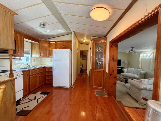 538 CENTER CREST BOULEVARD, Davenport, FL 33837