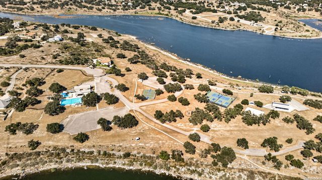 1235 Mystic Pkwy, Spring Branch, TX 78070