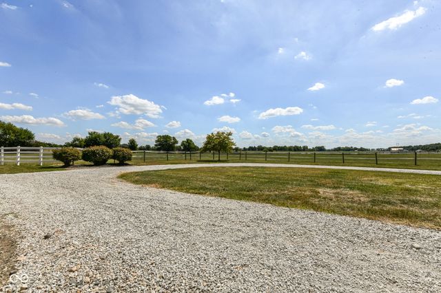 12131 E 196 Street, Noblesville, IN 46060