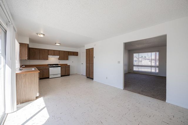 8821 W Sahuaro Drive, Peoria, AZ 85345