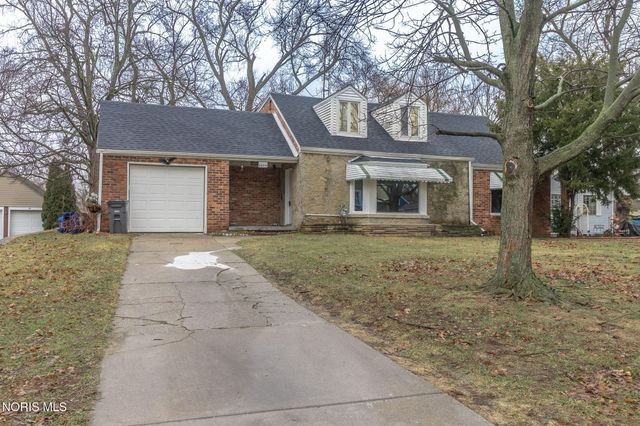 2424 Lark Avenue, Toledo, OH 43613