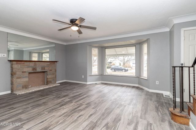2424 Lark Avenue, Toledo, OH 43613