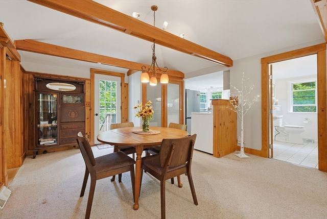 39 Norwood St, Sharon, MA 02067