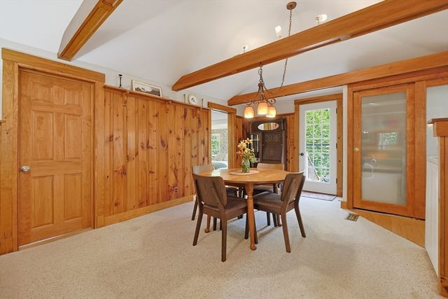 39 Norwood St, Sharon, MA 02067