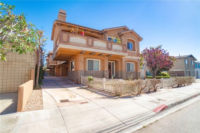 2106 Mathews C, Redondo Beach, CA 90278