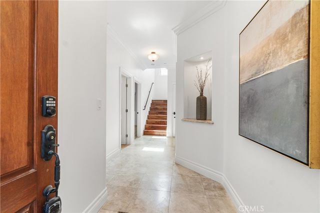 2106 Mathews C, Redondo Beach, CA 90278