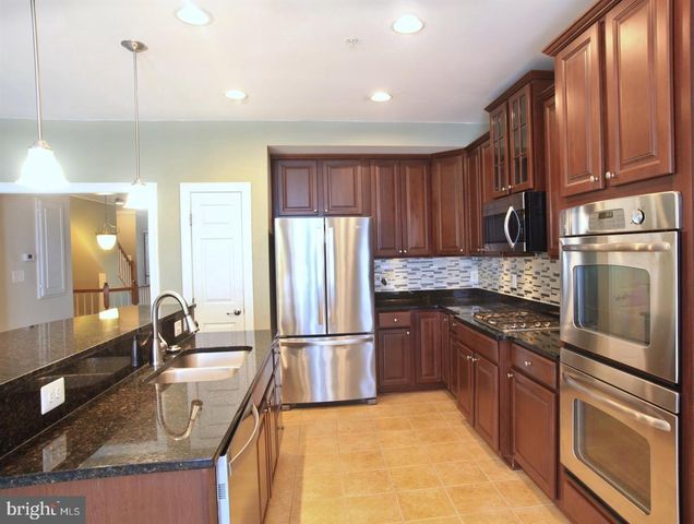 3671 HOLBORN PL, Frederick, MD 21704
