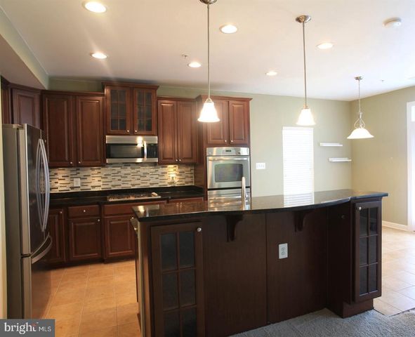 3671 HOLBORN PL, Frederick, MD 21704