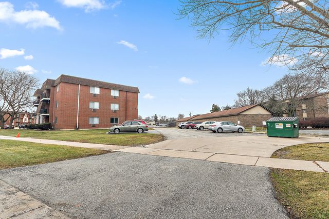 12620 S Alpine Drive 6, Alsip, IL 60803