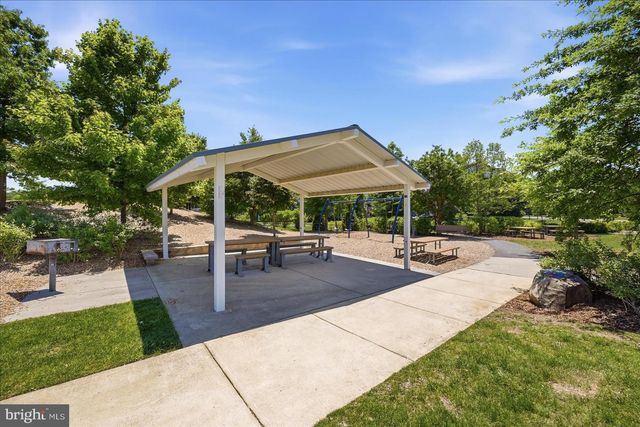 43428 STONEWOOD CROSSING TER, Ashburn, VA 20148