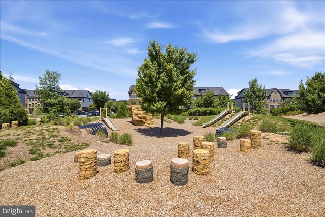 43428 STONEWOOD CROSSING TER, Ashburn, VA 20148