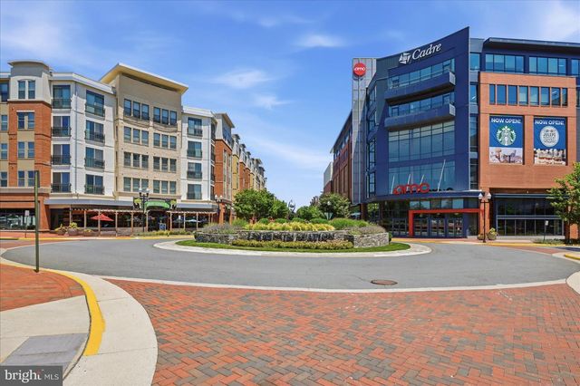 43428 STONEWOOD CROSSING TER, Ashburn, VA 20148