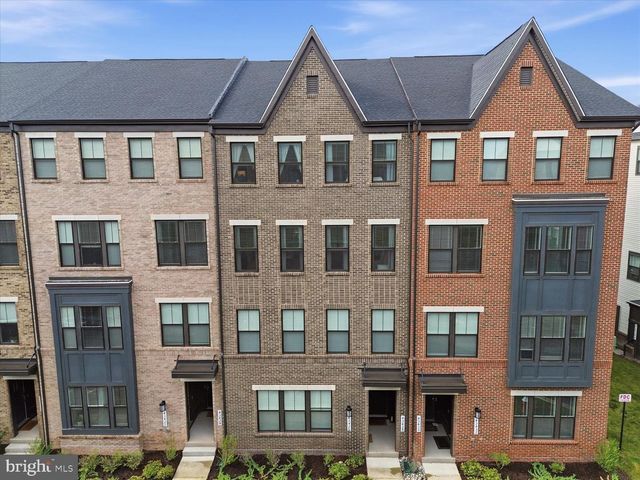 43428 STONEWOOD CROSSING TER, Ashburn, VA 20148
