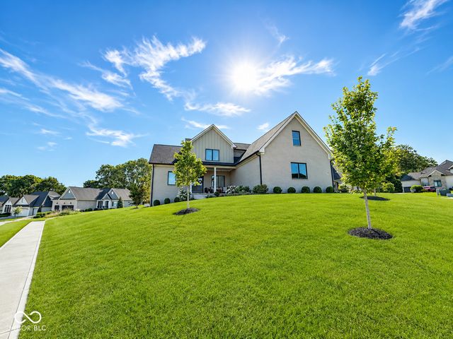 1837 Calvert Farms Drive, Greenwood, IN 46143