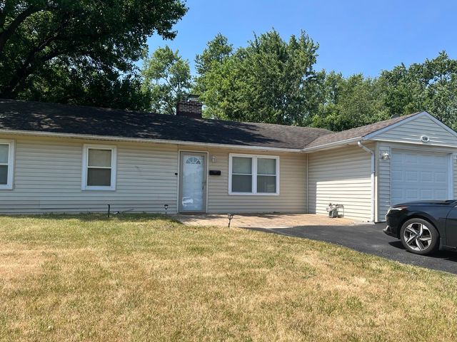 339 Sauk Trail, Park Forest, IL 60466