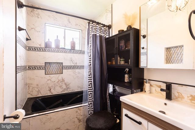 5705 DAYBREAK TER, Baltimore, MD 21206