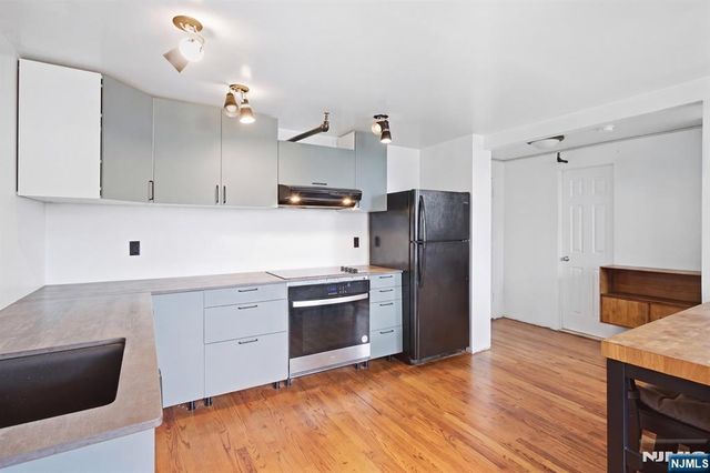 366-382 Trenton 4G, Paterson, NJ 07503