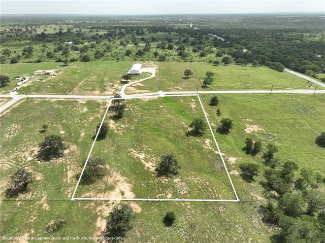 124 Sunny Day Dr, Other, TX 78662