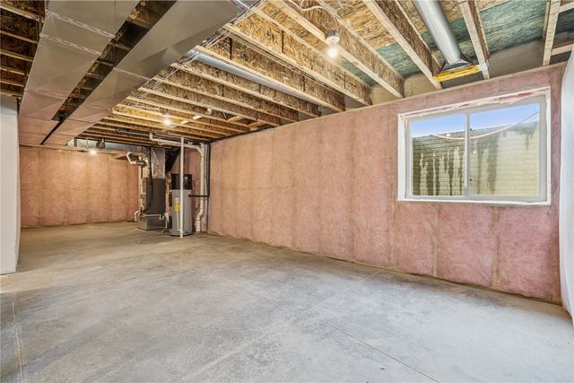 6864 Cabbage Patch Lane, Cedar Rapids, IA 52403