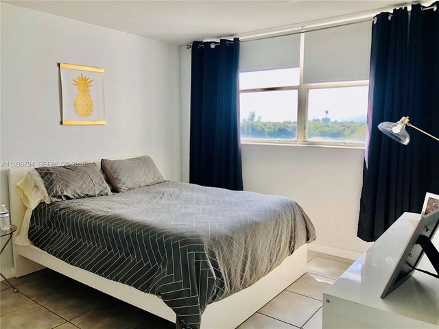 650 NE 64th St G609, Miami, FL 33138