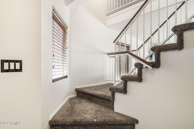 7515 E LAGUNA AZUL Avenue, Mesa, AZ 85209