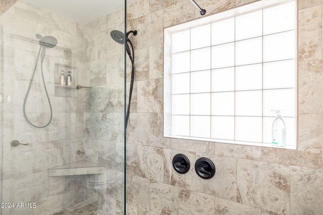 7515 E LAGUNA AZUL Avenue, Mesa, AZ 85209