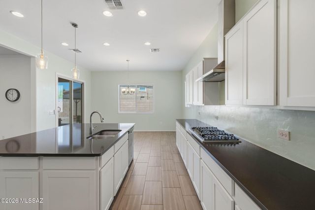 11239 E Lupine Flower Drive, Tucson, AZ 85747