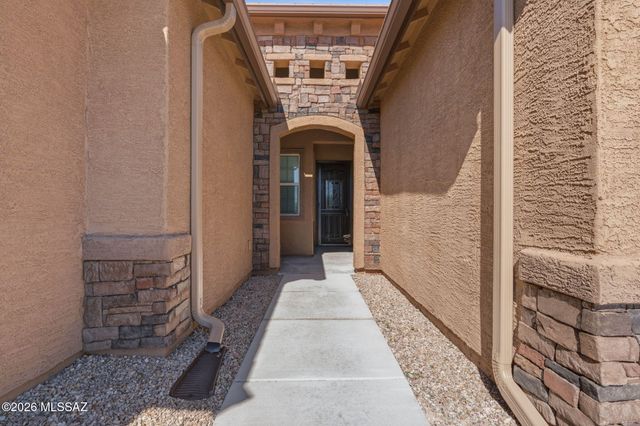 11239 E Lupine Flower Drive, Tucson, AZ 85747