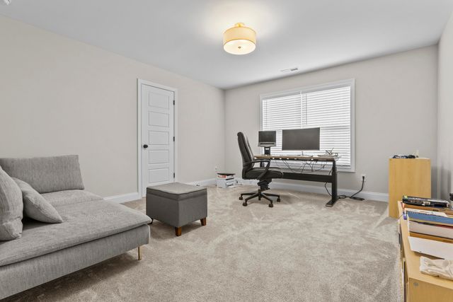 4076 Buttermilk Road, Lexington, KY 40509