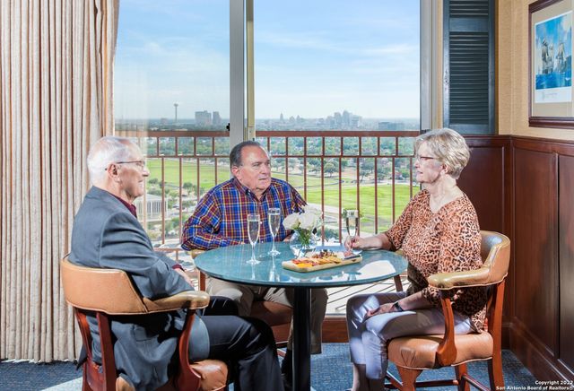 1 Towers Park Ln Apt 1203, San Antonio, TX 78209