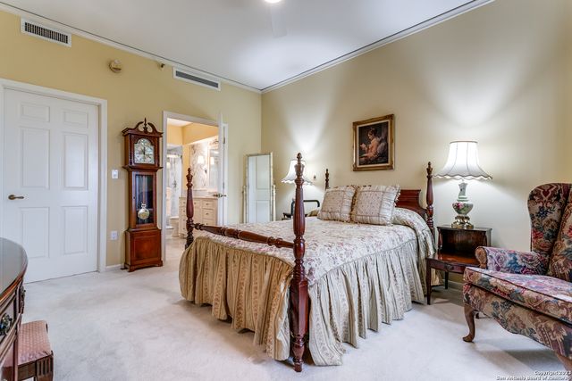 1 Towers Park Ln Apt 1203, San Antonio, TX 78209