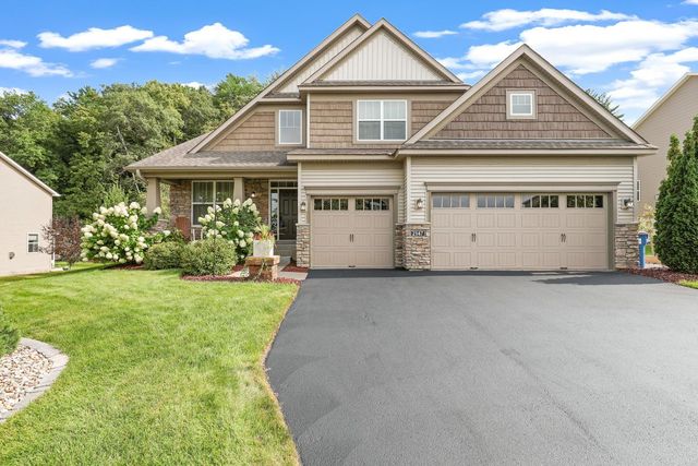2147 Spring Lake Court, Shakopee, MN 55379