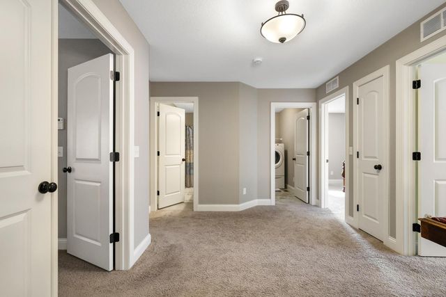2147 Spring Lake Court, Shakopee, MN 55379
