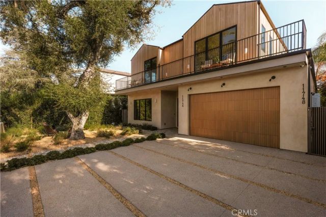 11746 La Maida Street, Valley Village, CA 91607
