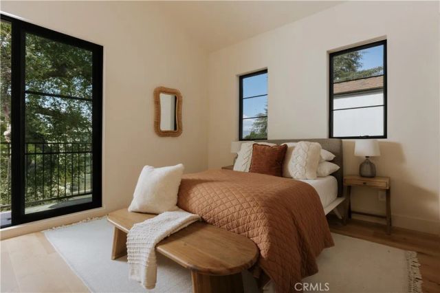 11746 La Maida Street, Valley Village, CA 91607