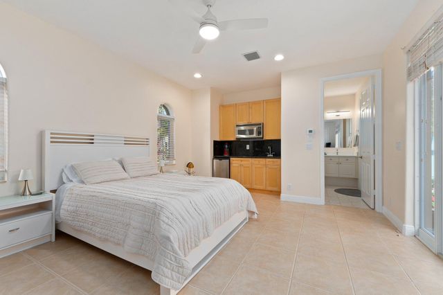 10548 SW Lands End Place, Palm City, FL 34990