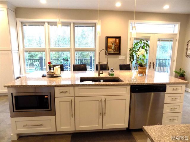 1011 Carriage Lane, Rolla, MO 65401