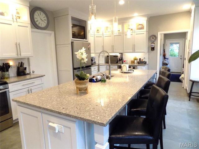 1011 Carriage Lane, Rolla, MO 65401