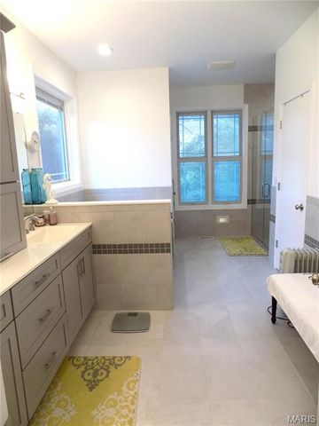 1011 Carriage Lane, Rolla, MO 65401