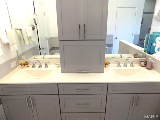 1011 Carriage Lane, Rolla, MO 65401