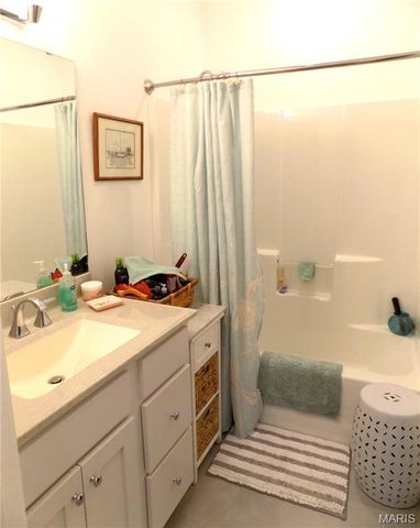 1011 Carriage Lane, Rolla, MO 65401