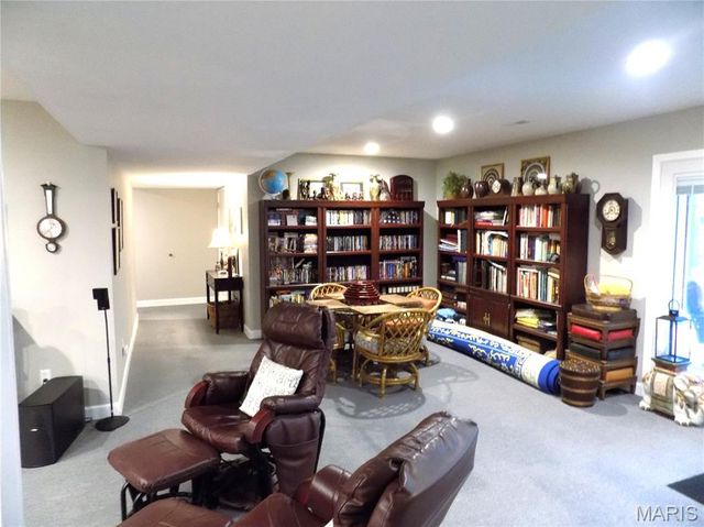 1011 Carriage Lane, Rolla, MO 65401