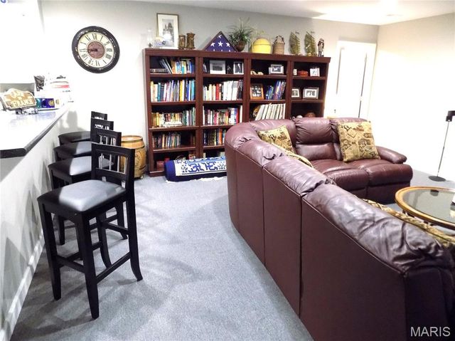 1011 Carriage Lane, Rolla, MO 65401