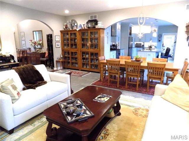 1011 Carriage Lane, Rolla, MO 65401