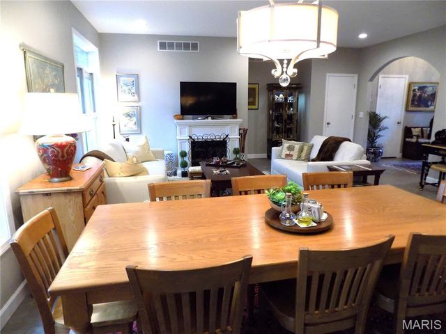 1011 Carriage Lane, Rolla, MO 65401