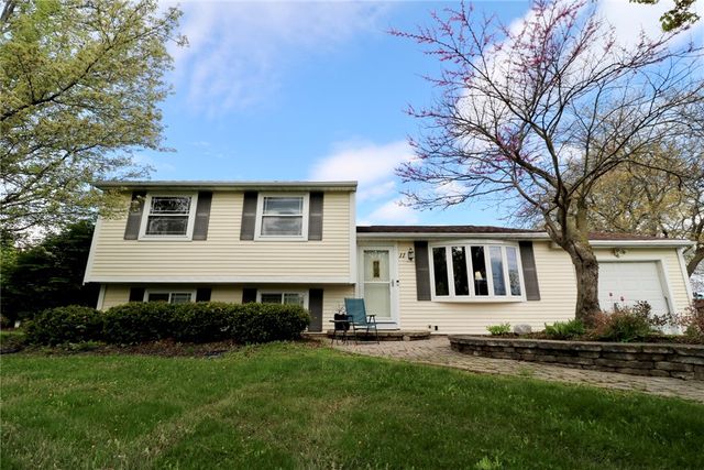 11 Glenside Way, Greece, NY 14612