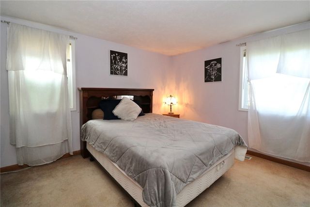 11 Glenside Way, Greece, NY 14612
