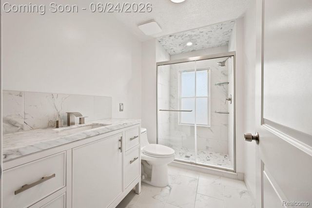 2552 N La Salle Gardens, Detroit, MI 48206