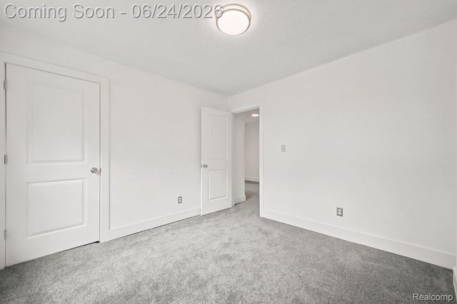2552 N La Salle Gardens, Detroit, MI 48206